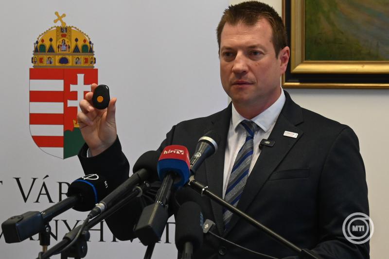 A Gondosóra program sajtótájékoztatója Szentendrén