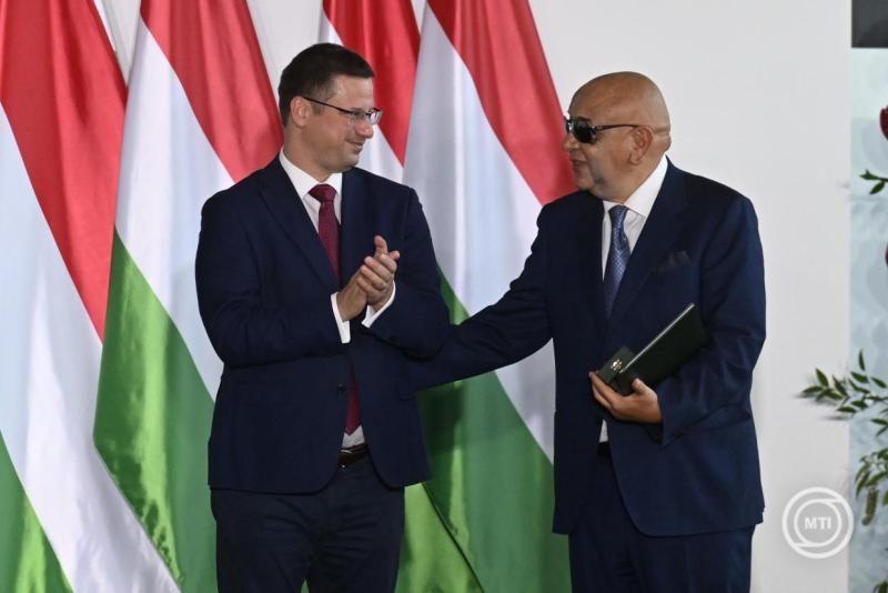 Augusztus 20. - Állami kitüntetések átadása a Néprajzi Múzeumban