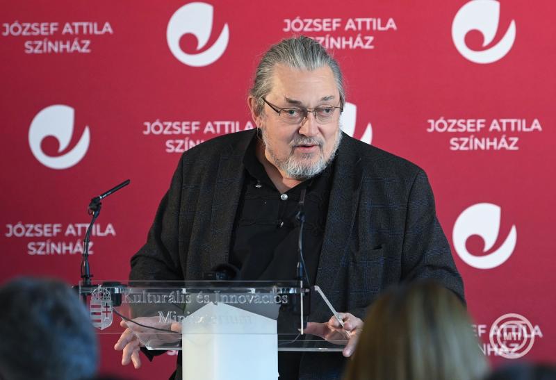 A kormány 25 milliárd forintot biztosít a közös működtetésű színházak támogatására