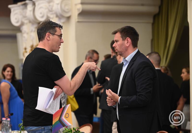 A Fővárosi Közgyűlés rendkívüli ülése
