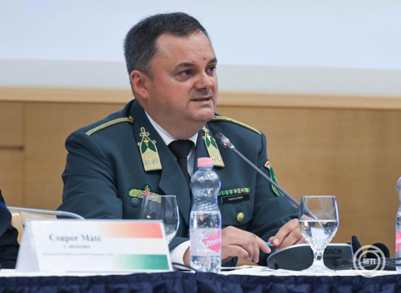 T&ouml;bb mint f&eacute;l tonna kokaint foglaltak le a magyar hat&oacute;s&aacute;gok egy nemzetk&ouml;zi akci&oacute;ban