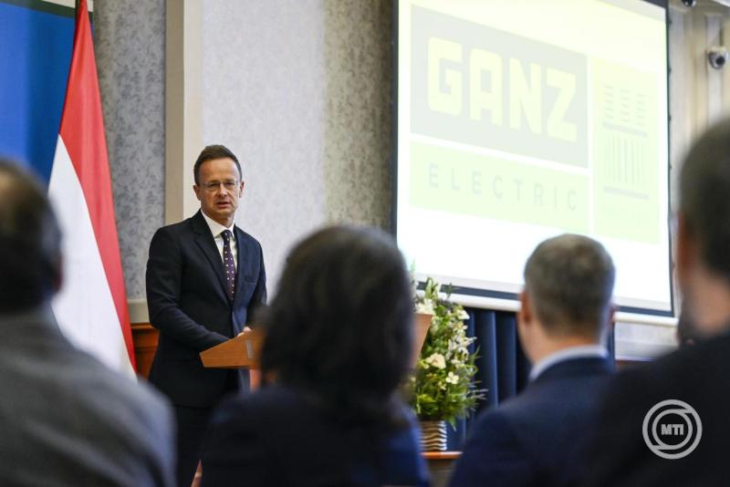 A Ganz 21 milliárd forintos beruházása háromszáz új munkahelyet hoz létre Tápiószelén