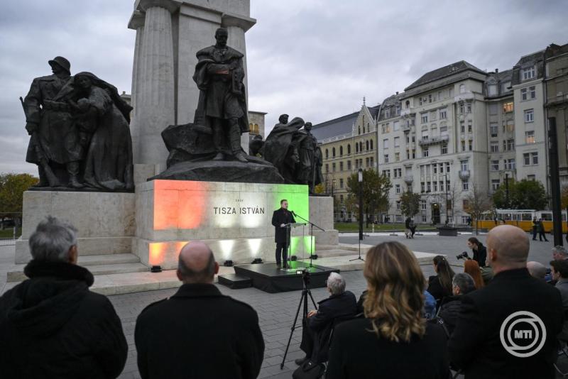 Megemlékezés Tisza István halálának 107. évfordulóján Budapesten