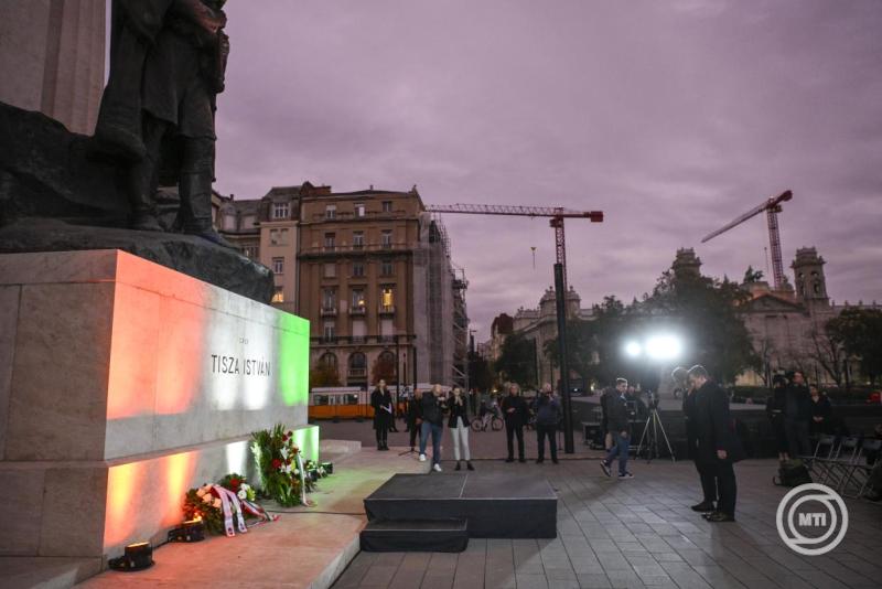 Megemlékezés Tisza István halálának 107. évfordulóján Budapesten