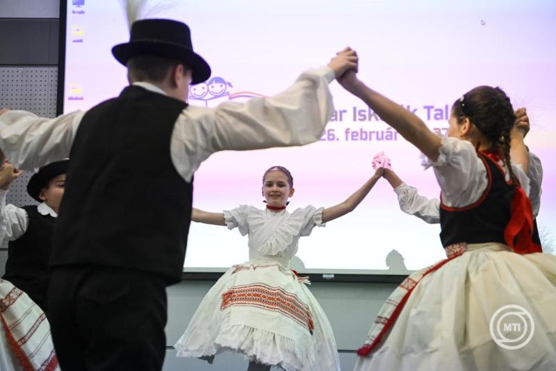 Hétvégi magyar iskolák találkozója Budapesten