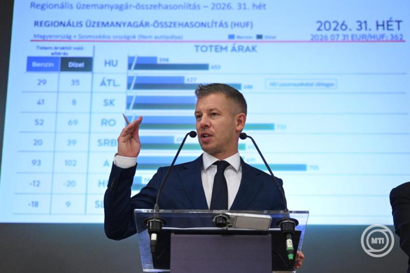 Rendkívüli sajtótájékoztató a Mol Dunai Finomítójában Százhalombattán