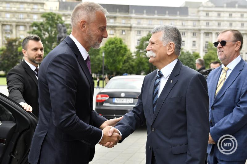 Kövér László fogadta a szlovák Nemzeti Tanács elnökét