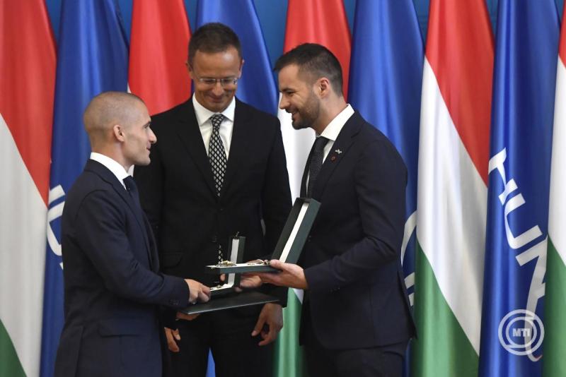 Kitüntetéseket adtak át a HUNOR program szakembereinek
