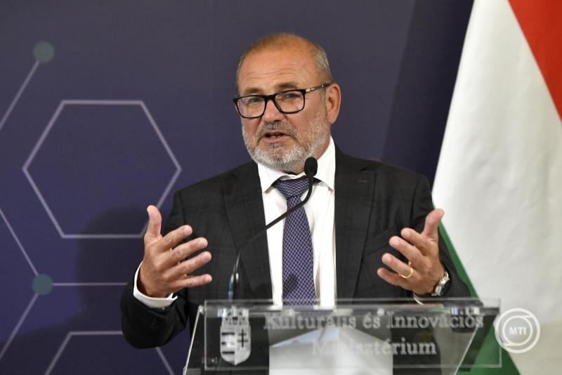 Az energetikai korszerűsítési program újabb elemének indulását bejelentő sajtótájékoztató