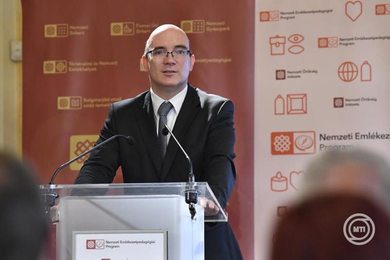Sajtótájékoztató a Nemzeti Emlékezetpedagógiai Programról