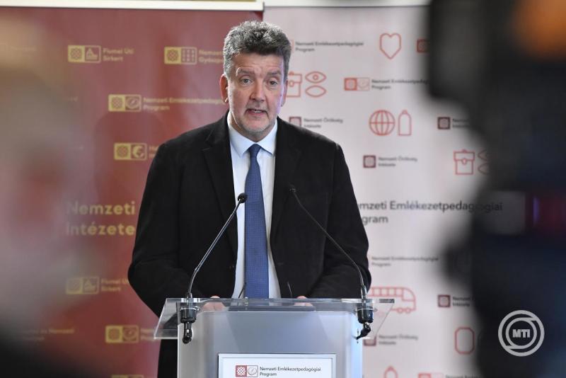 Sajtótájékoztató a Nemzeti Emlékezetpedagógiai Programról