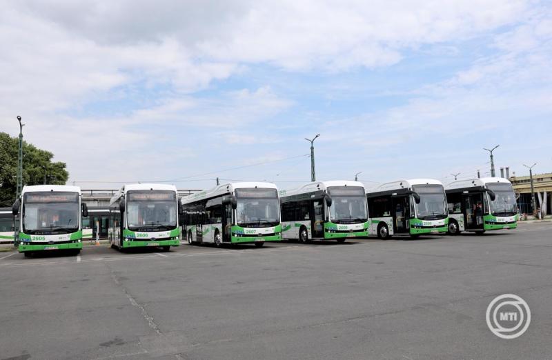 K&ouml;rnyezetk&iacute;m&eacute;lő, kl&iacute;masemleges BYD elektromos aut&oacute;buszok &aacute;llnak forgalomba Miskolcon
