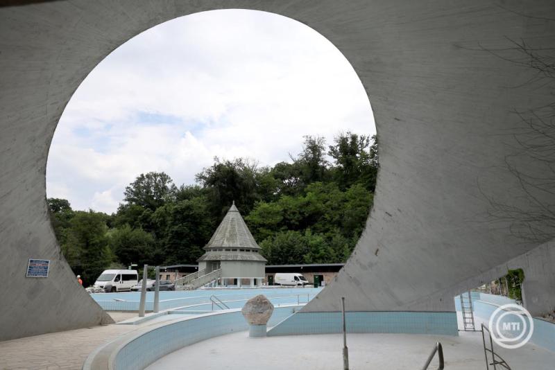 A miskolctapolcai Barlangfürdő szeptemberben már fogadhat vendégeket