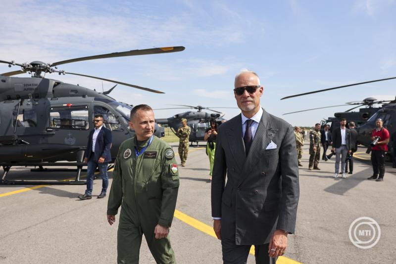 Teljessé vált a Magyar Honvédség közepes kategóriájú, többfeladatú helikopterflottája