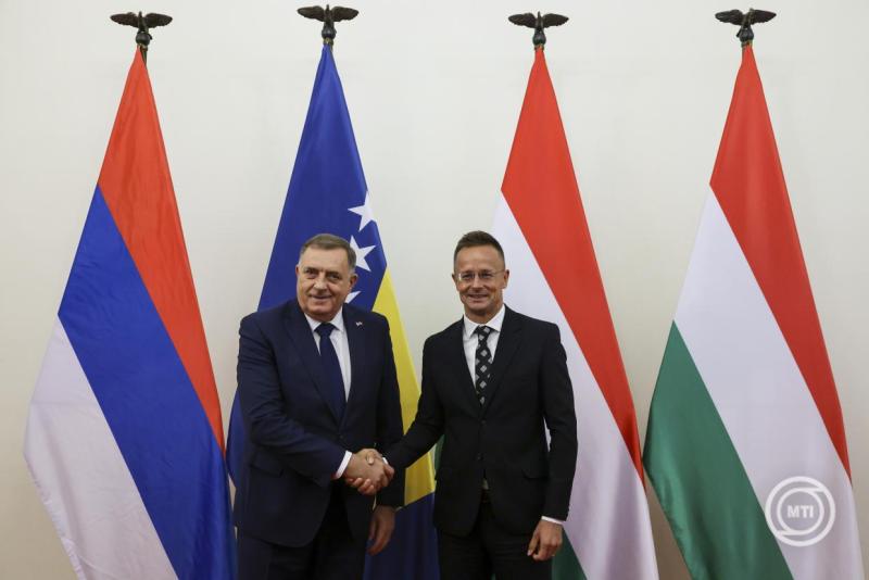 Szijjártó Péter fogadta a boszniai Szerb Köztársaság elnökét