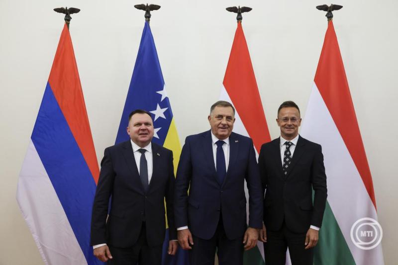 Szijjártó Péter fogadta a boszniai Szerb Köztársaság elnökét