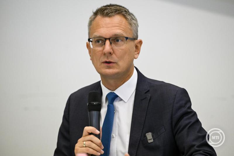 A Biztonság Hete programsorozat tematikus hetét megnyitó sajtótájékoztató