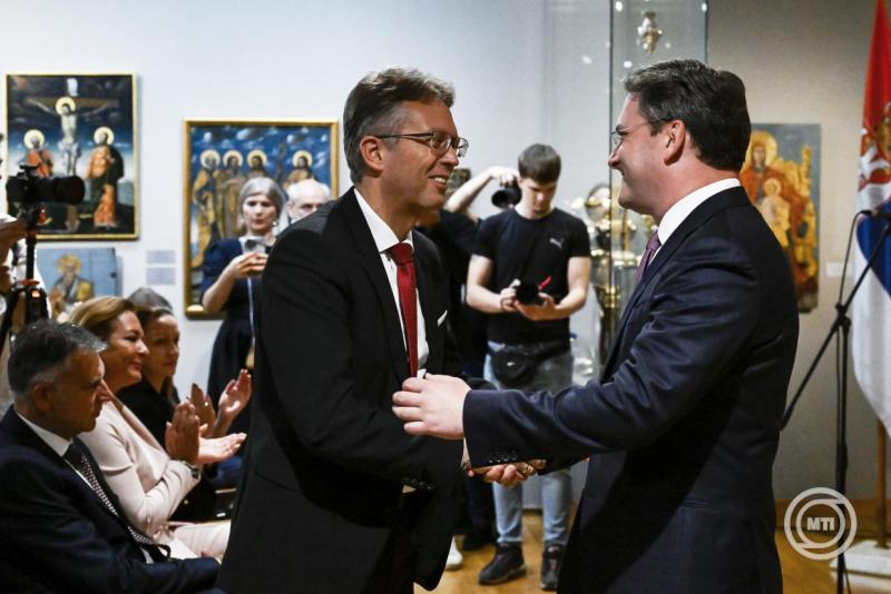 A magyar-szerb kulturális évadot megnyitó sajtótájékoztató Szentendrén