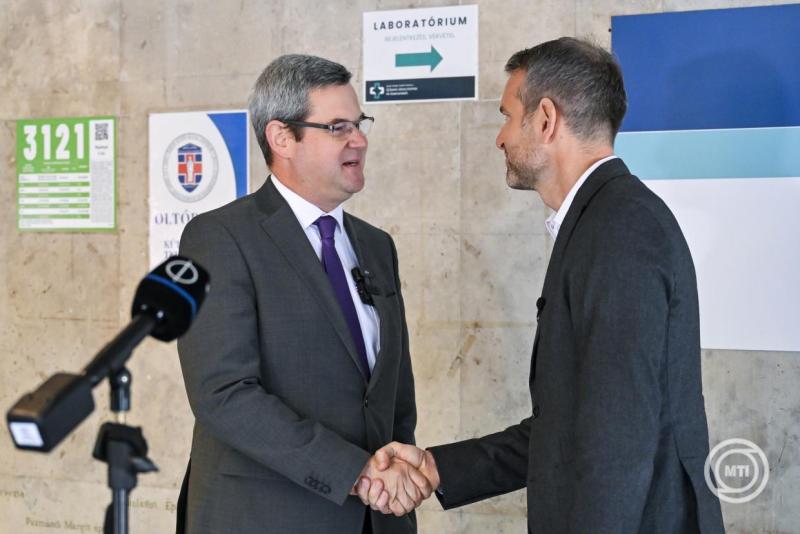 A Jedlik Ányos Program kibővítéséről tartottak sajtótájékoztatót Budapesten