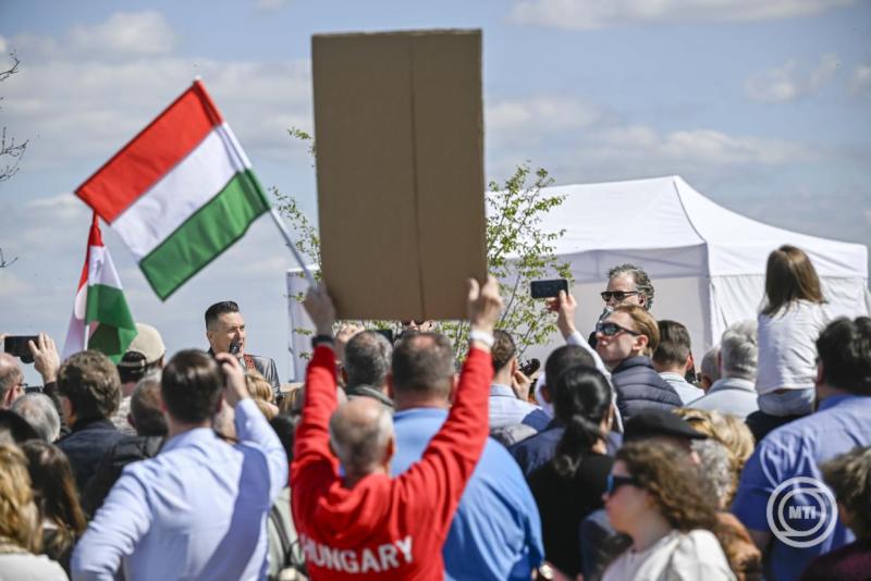 Átadták a megújult Citadellát