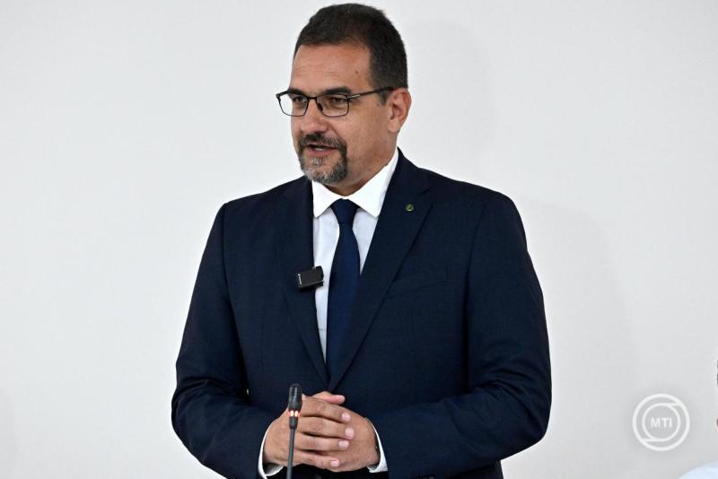 Sajtótájékoztató a sertéságazat helyzetéről és a kormányzati lépésekről