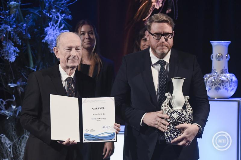 Átadták a közmédia legrangosabb szakmai díjait