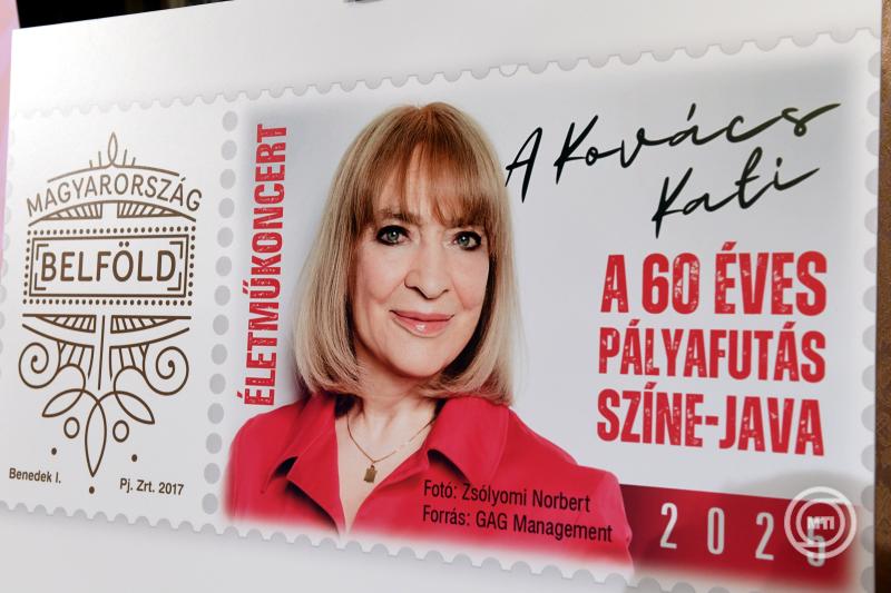 Kovács Kati 60 éves pályafutását bélyeggel ünnepli a Magyar Posta