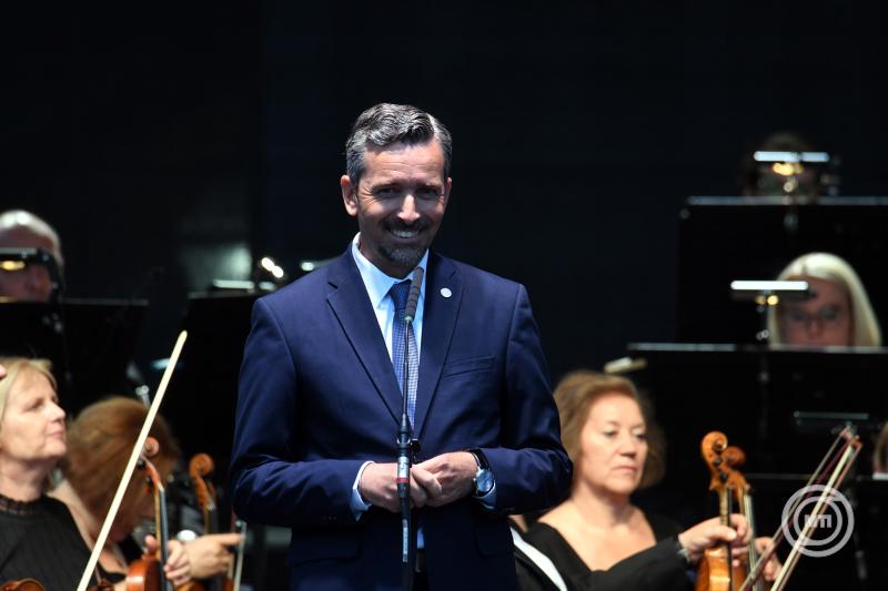 Operettest a gödöllői Grassalkovich-kastély díszudvarán