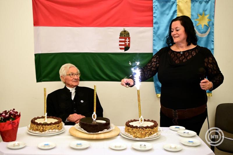 Ünnepi esttel köszöntötték Ambrus András színészt 100. születésnapja alkalmából Budapesten