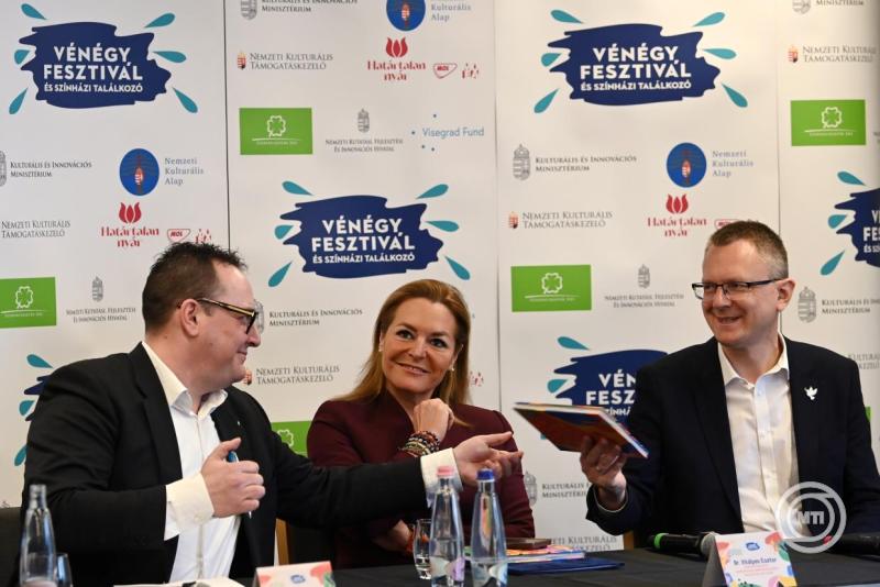 Július elején ismét a Dunakanyarba várja a látogatókat a VéNégy Fesztivál és Színházi Találkozó