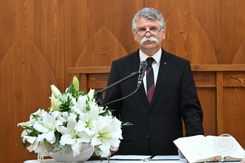 Új református templom és gyülekezeti ház épült a Szigetszentmártonban