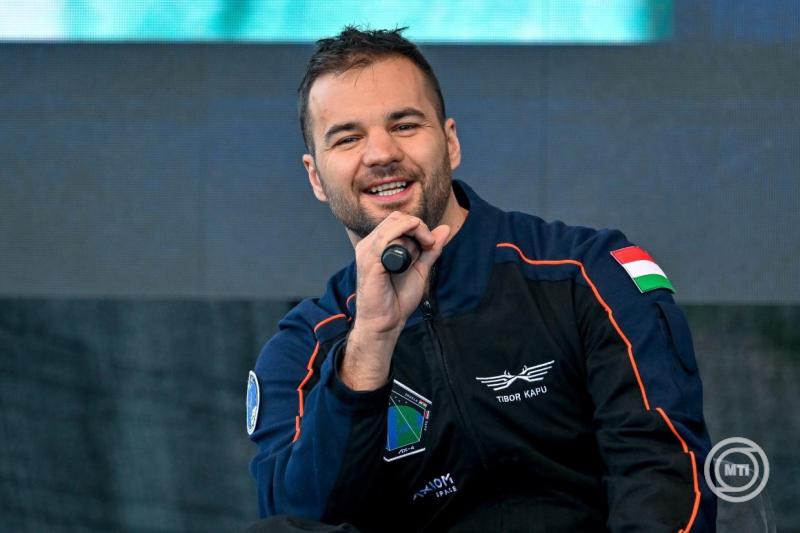 Kapu Tibor és Cserényi Gyula élménybeszámolója a budapesti a Millenáris Parkban