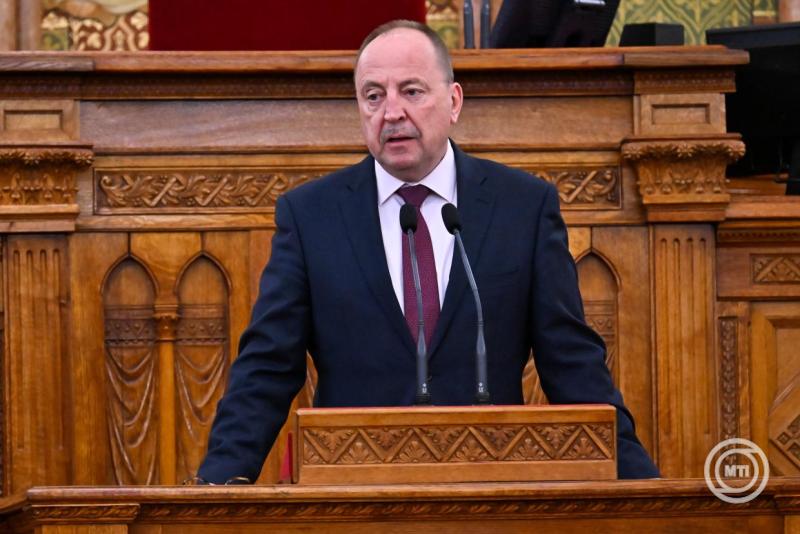 Az Esterházy János emlékünnepség az Országházban