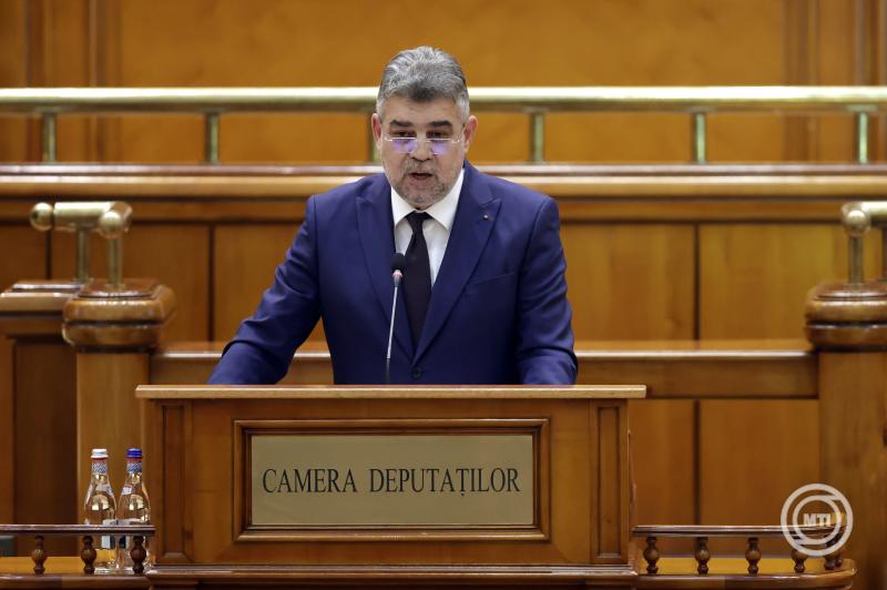 Román belpolitika - Szavazás az új kormányról