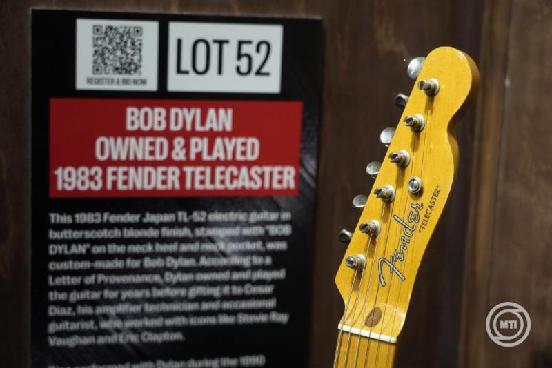 Bob Dylanhez köthető tárgyak aukciója az Egyesült Államokban