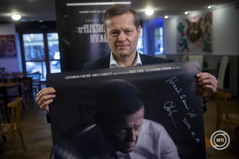 Krausz Ferenc életútjáról készült dokumentumfilm