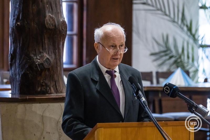 Makovecz Imre tervei alapján épült óvodát és bölcsődét avattak Zalaszentlászlón