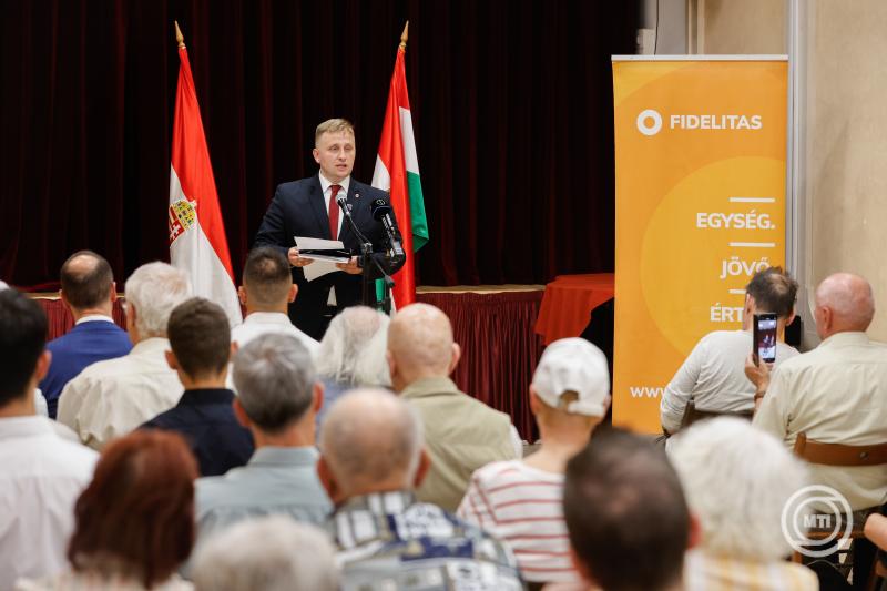 Nemzeti összetartozás napja - Megemlékezés Gödön
