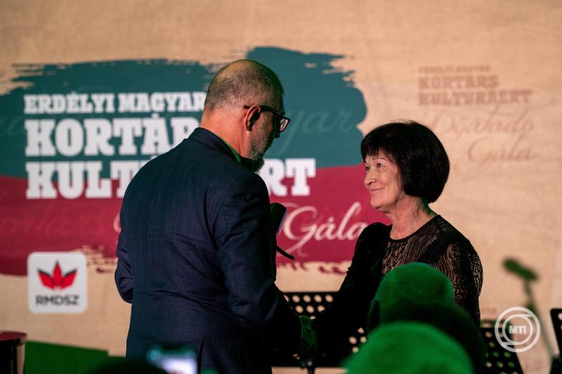 Átadták az Erdélyi Magyar Kortárs Kultúráért Díjakat