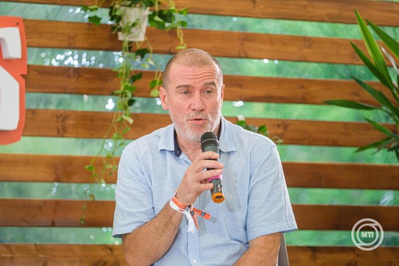 Tusványos - A 34. Bálványosi Nyári Szabadegyetem és Diáktábor
