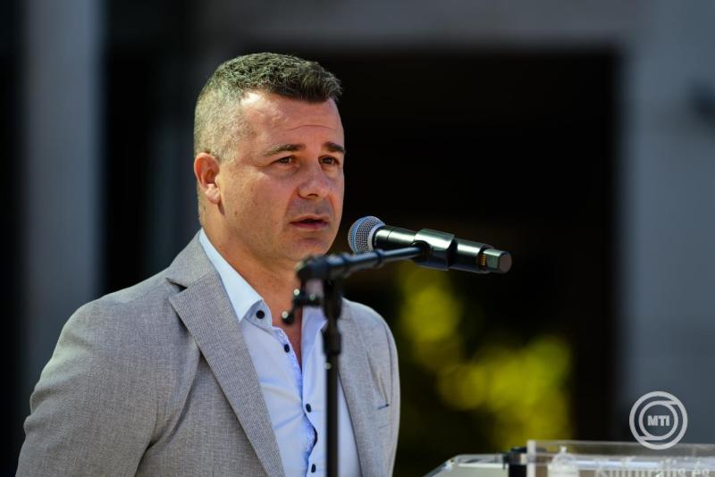 Sajtótájékoztató az előadóművészeti szervezetek támogatásáról