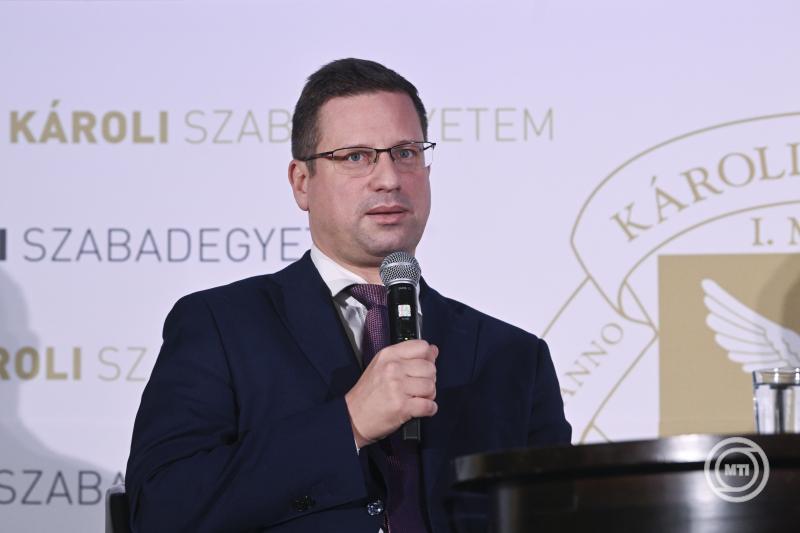Gulyás Gergely a Károli Szabadegyetem rendezvényén
