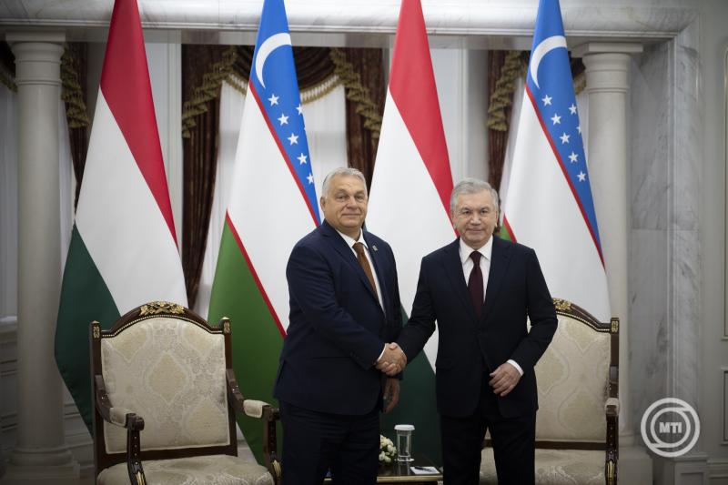Orbán Viktor Kirgizisztánban