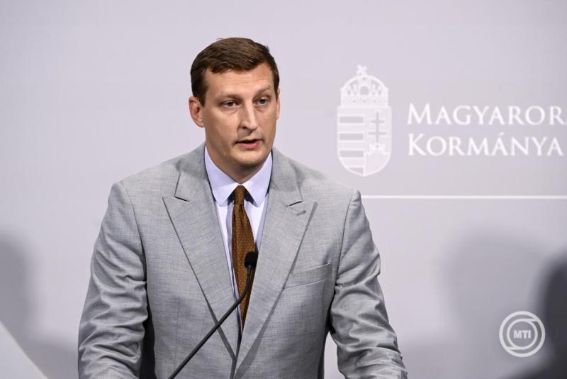 Az Otthon Start Programról és az induló lakásfejlesztésekről sajtótájékoztató a Miniszterelnökségen