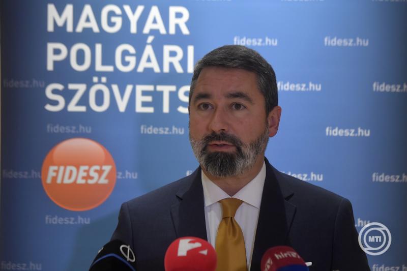 Nemzeti konzultáció - Sajtótájékoztató Budapesten